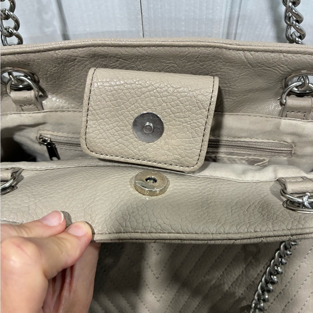 Kenneth Cole Reaction Beige Women's Tote Bag - Picture 10 of 13